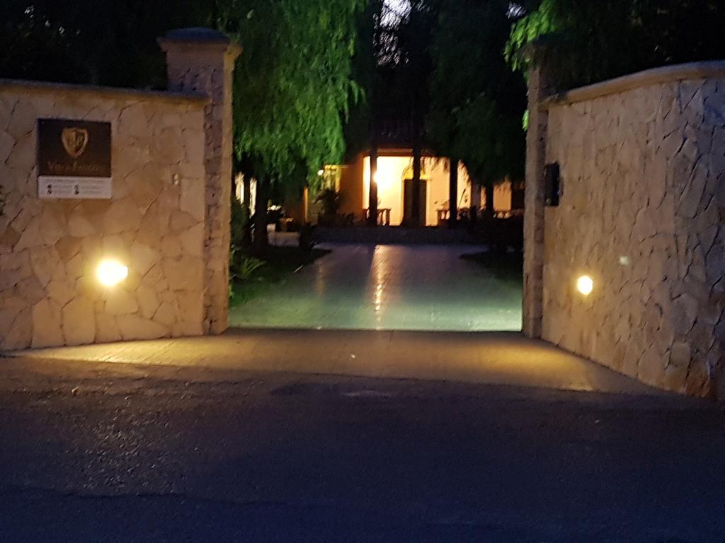 B&B Villa Fanizza Порто Чезарео Екстериор снимка