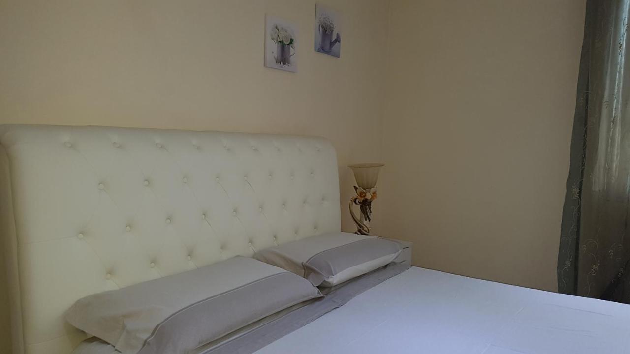B&B Villa Fanizza Порто Чезарео Екстериор снимка